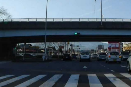 御殿場アウトレット駐車場おすすめ裏道渋滞回避ルート 体験談 御殿場アウトレットセール バーゲン 混雑渋滞回避宿泊ホテル体験談